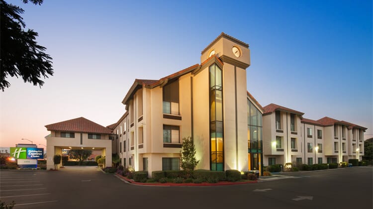 Hol. Inn Exp. Santa Clara - Silicon Valley, United States ...