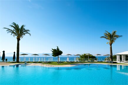 Dimitra Beach Hotel & Suites